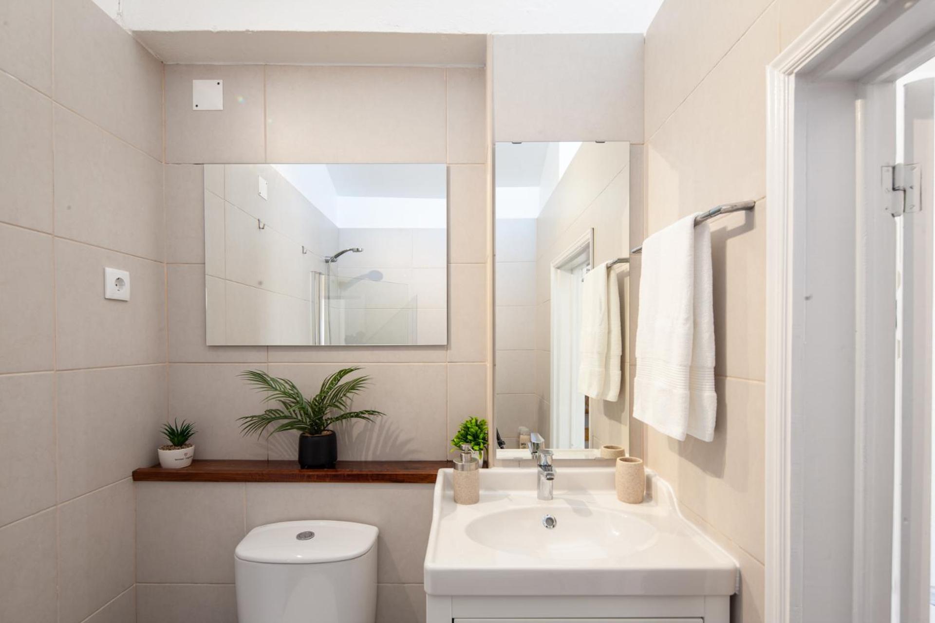Silvercoast Apartments - Swimming Pool & Jacuzzi Atouguia Da Baleia Bagian luar foto