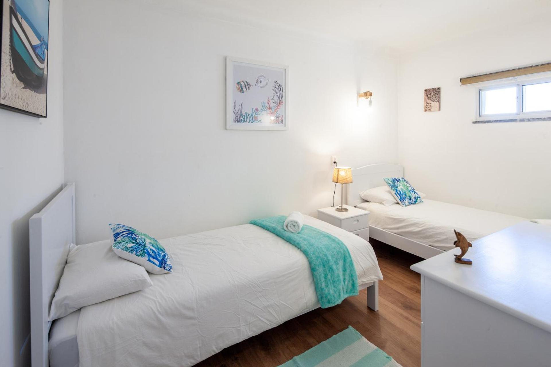 Silvercoast Apartments - Swimming Pool & Jacuzzi Atouguia Da Baleia Bagian luar foto