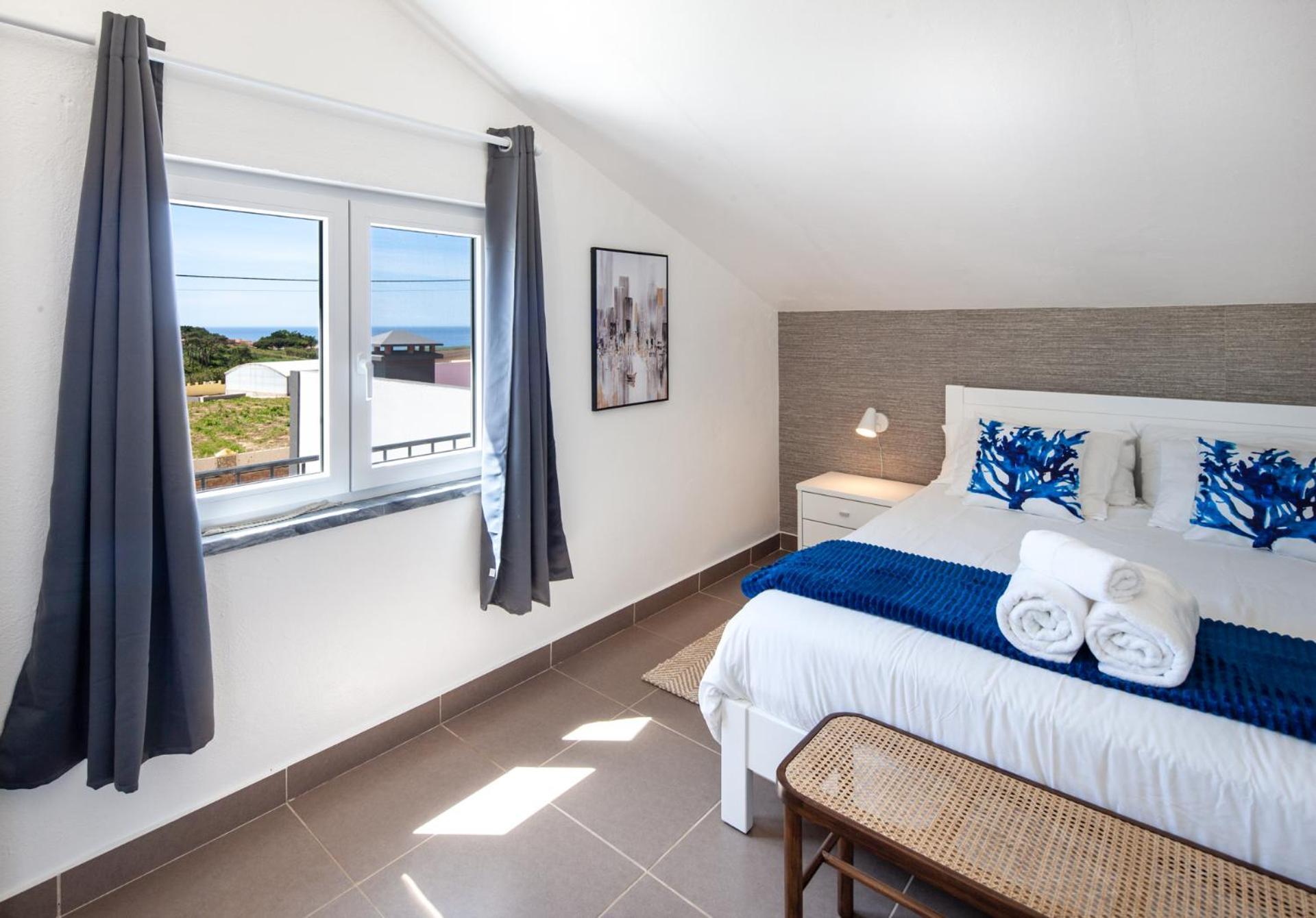 Silvercoast Apartments - Swimming Pool & Jacuzzi Atouguia Da Baleia Bagian luar foto