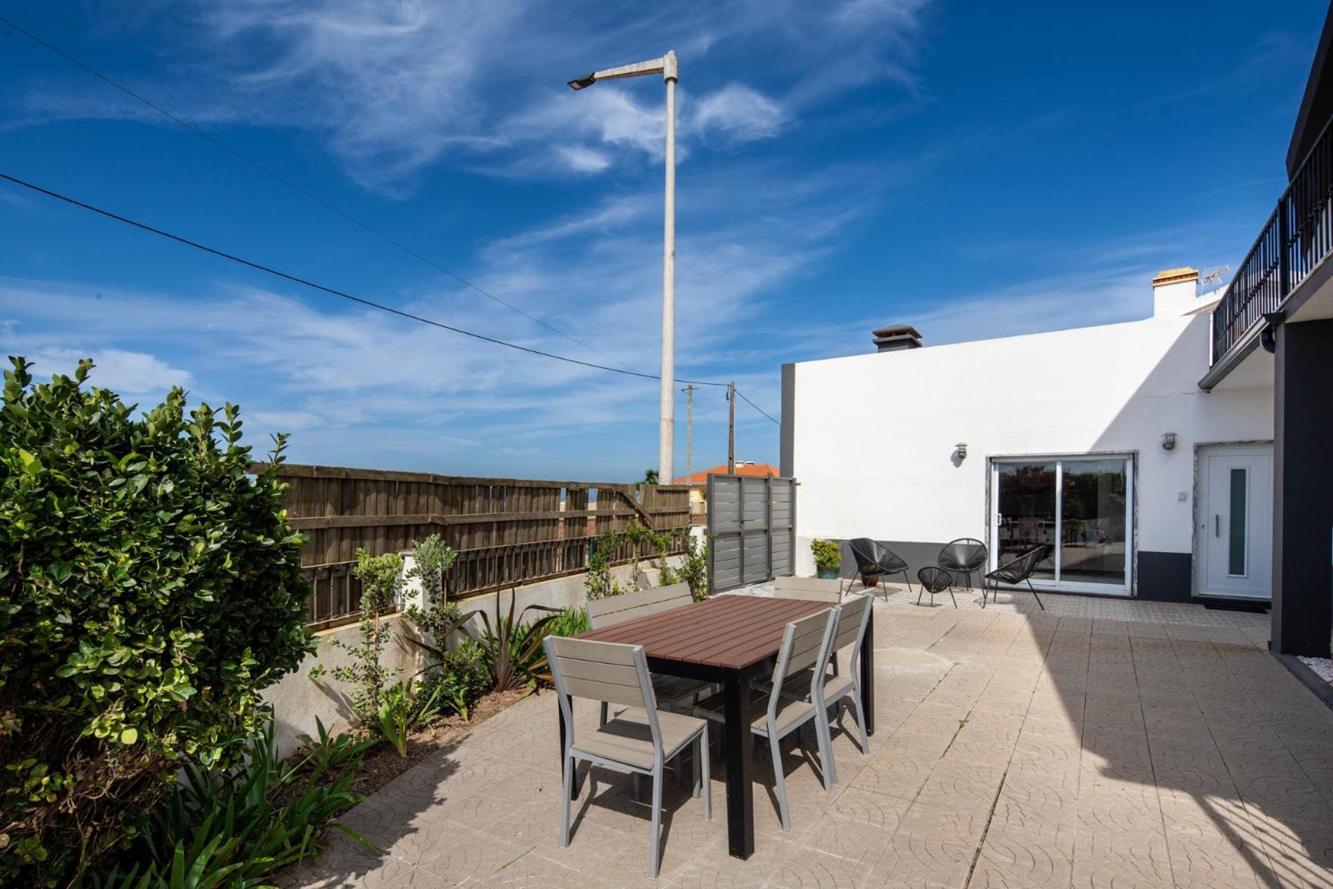 Silvercoast Apartments - Swimming Pool & Jacuzzi Atouguia Da Baleia Bagian luar foto
